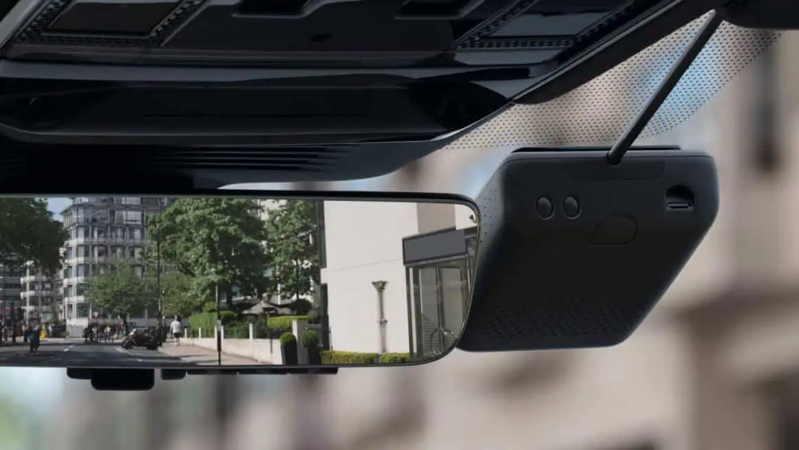 rearview mirror with built-in dashcam at Coventry North Land Rover dealership