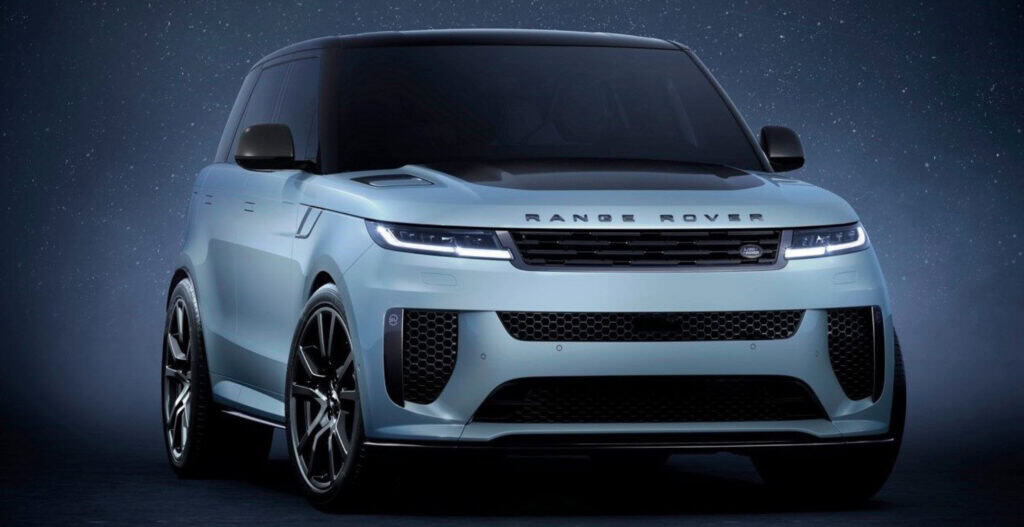 Luxury blue Range Rover SUV at Coventry North Land Rover dealership in Coventry, Ontario.