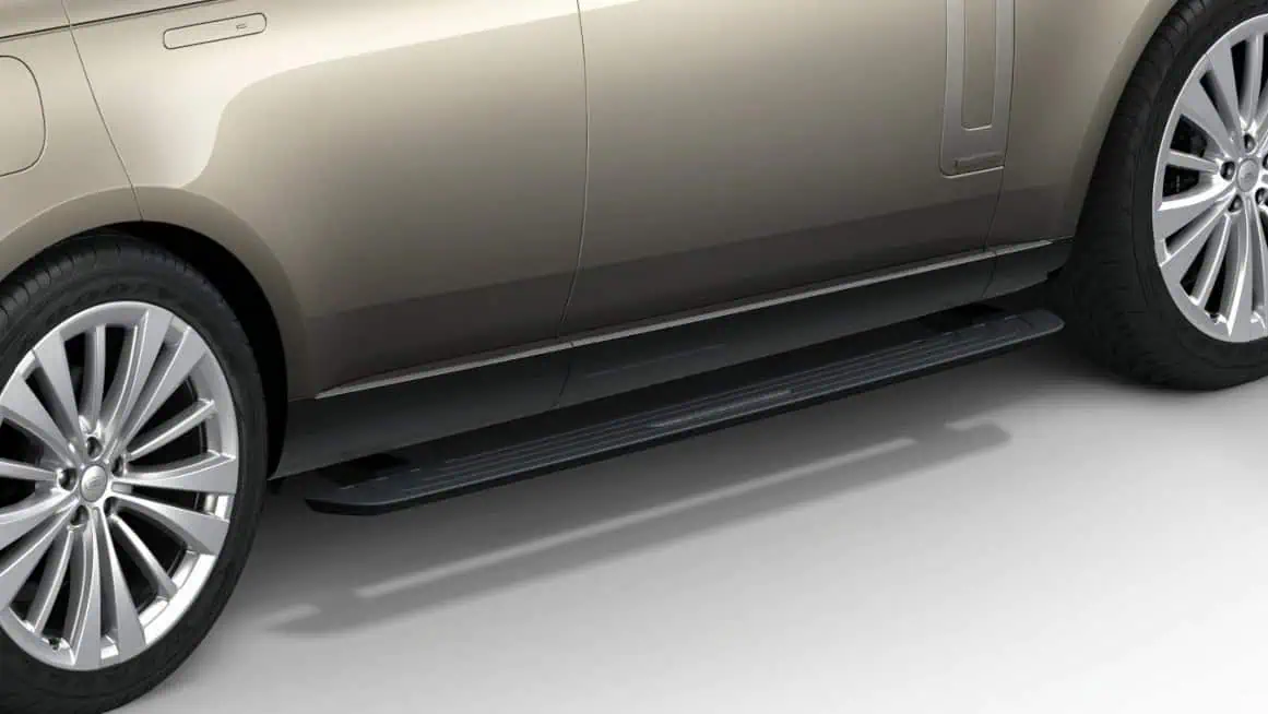 Luxury Land Rover side step for enhanced vehicle accessibility and style.